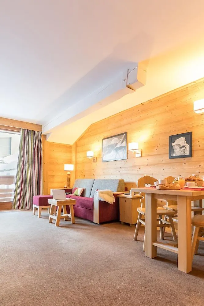 Residence Pierre & Vacances Premium Les Chalets Du Forum Courchevel Lägenhetshotell