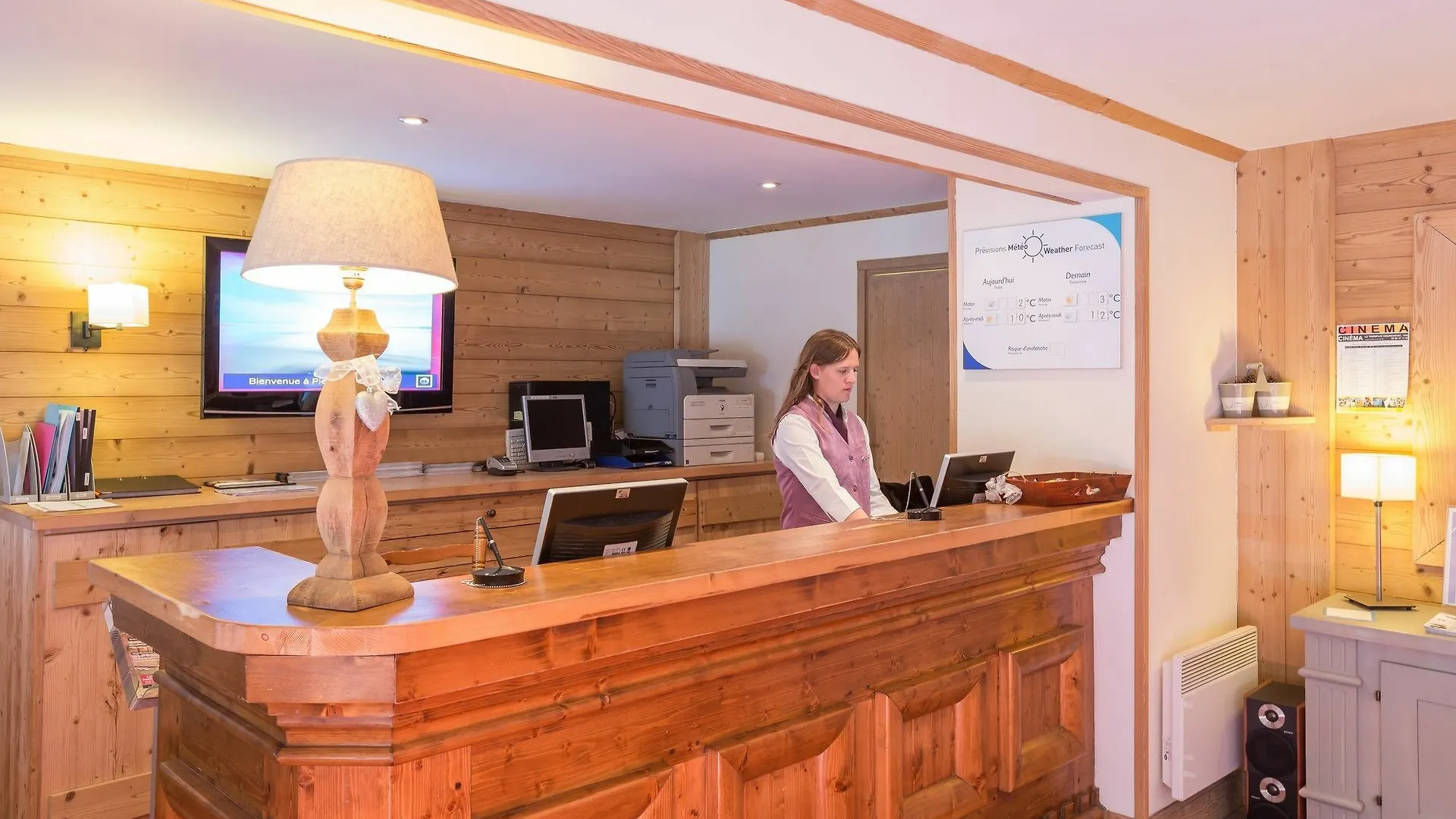 Residence Pierre & Vacances Premium Les Chalets Du Forum Courchevel 4*,